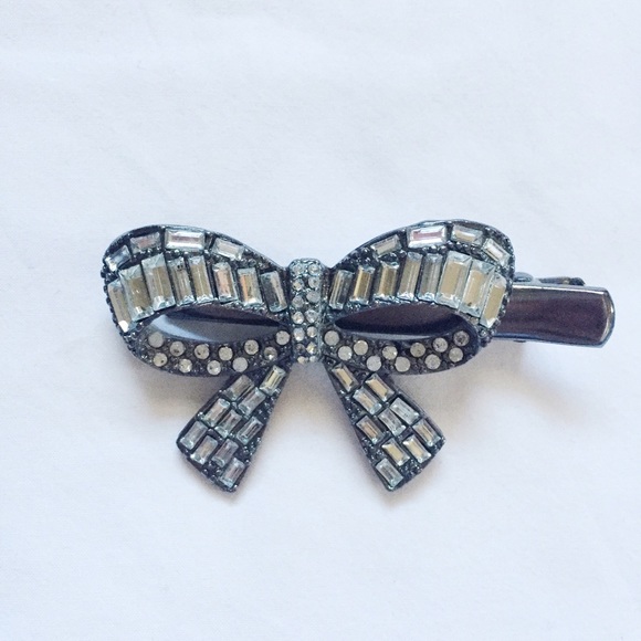 Forever 21 | Bow clip - Picture 1 of 3